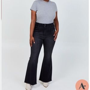 Arula boot cut jeans sz 10